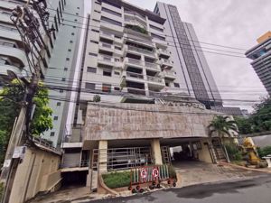 รูปภาพ The Waterford Condominium