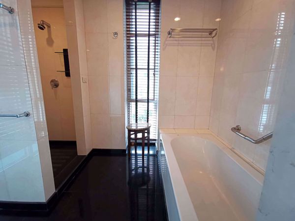 Picture of 3 bed Condo in Green Ville Exclusive Residence Khlongtoei Sub District C013463