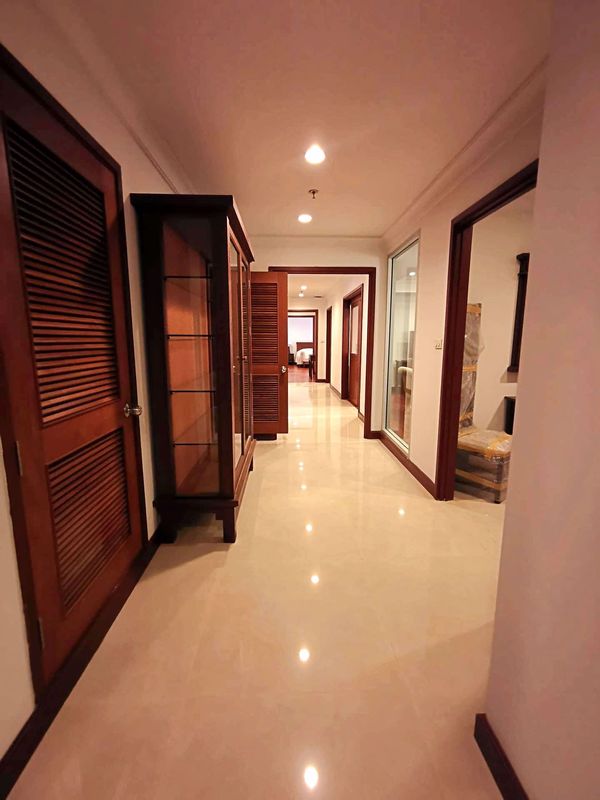 Picture of 3 bed Condo in Green Ville Exclusive Residence Khlongtoei Sub District C013463