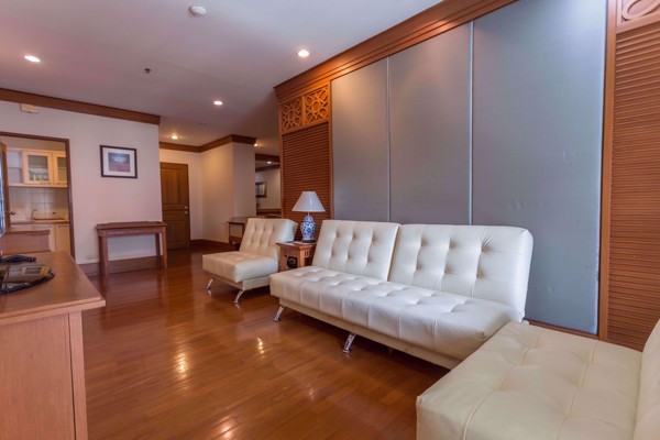 Picture of 2 bed Condo in Grand Langsuan Lumphini Sub District C0005452