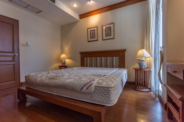 Picture of 2 bed Condo in Grand Langsuan Lumphini Sub District C0005452