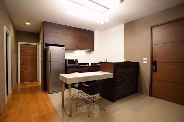 รูปภาพ 2 ห้องนอน Condo ในโครงการ The Vertical Aree Samsennai Sub District C013545