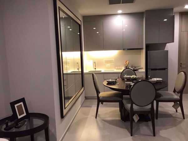 Picture of 1 bed Condo in Noble Ploenchit Lumphini Sub District C013549