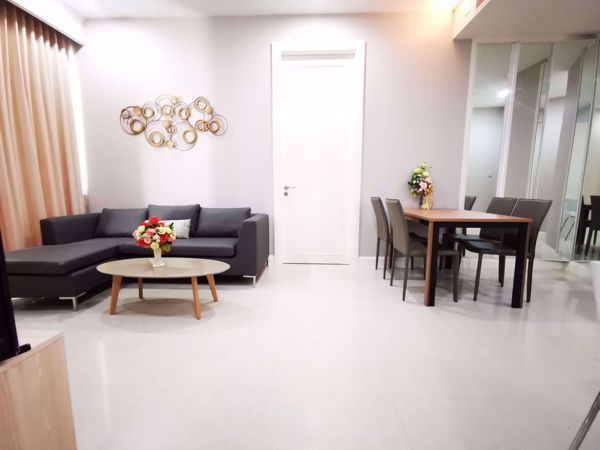 Picture of 2 bed Condo in Q Langsuan Lumphini Sub District C013569