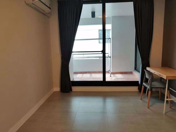 Picture of 3 bed Condo in Lily House Khlong Toei Nuea Sub District C013582