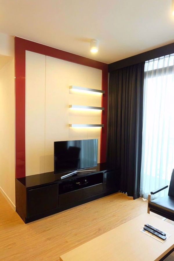 Picture of 3 bed Condo in Siamese Surawong Si Phraya Sub District C013588