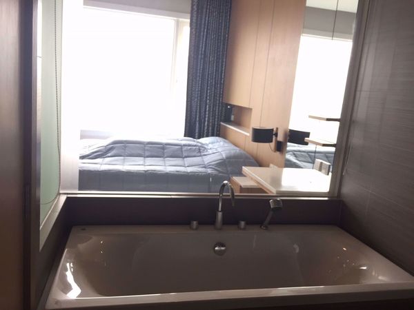 Picture of 2 bed Condo in Siri at Sukhumvit Phra Khanong Sub District C013593