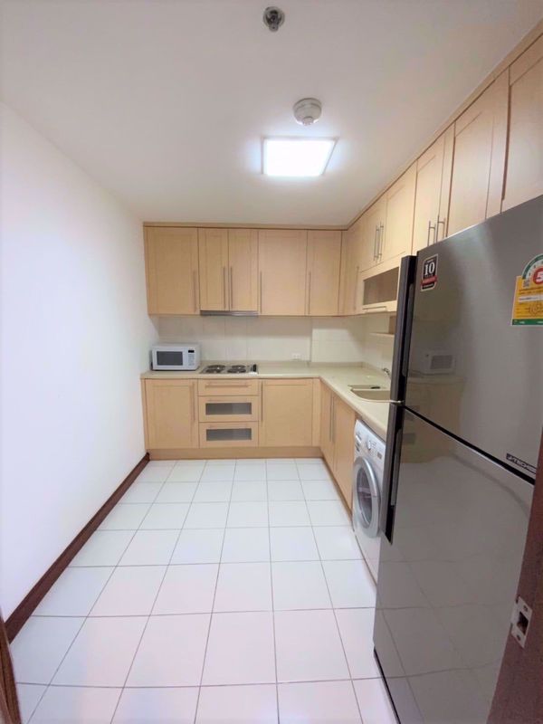 Picture of 3 bed Condo in River Heaven Wat Phraya Krai Sub District C013609