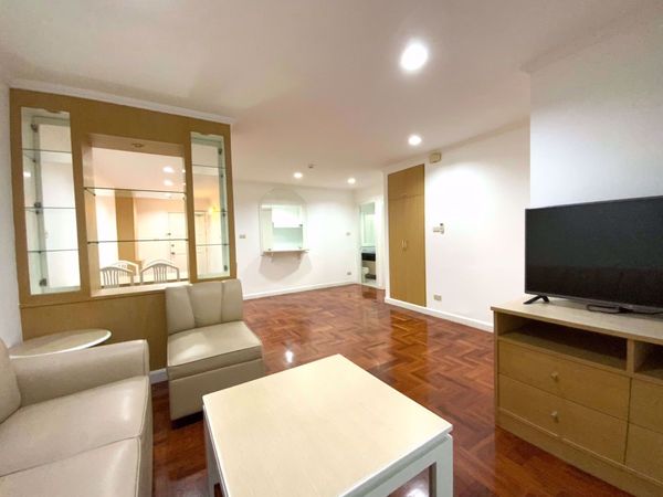 Picture of 2 bed Condo in Acadamia Grand Tower Khlong Tan Nuea Sub District C013625