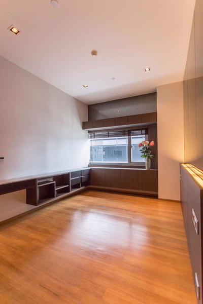 Picture of 2 bed Condo in Saladaeng Residences Silom Sub District C013628