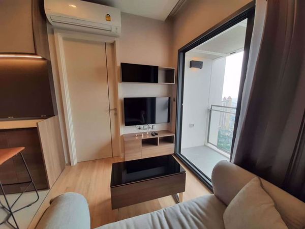 Picture of 1 bed Condo in THE LINE Phahol-Pradipat Samsennai Sub District C013663