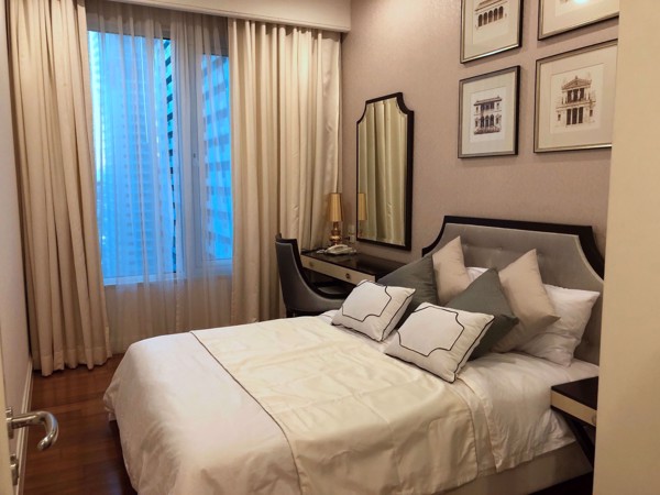 Picture of 2 bed Condo in Q Langsuan Lumphini Sub District C013666