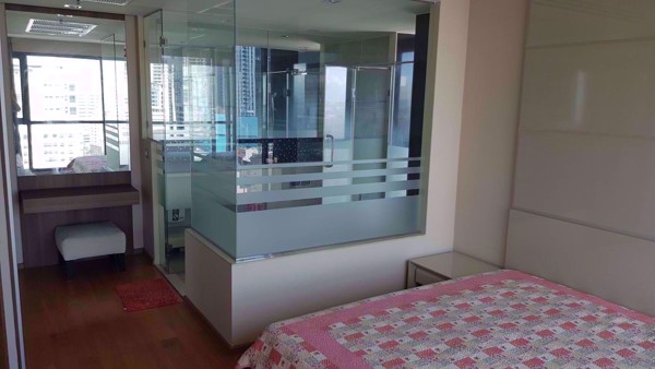 Picture of 2 bed Condo in The Address Sathorn Silom Sub District C013676