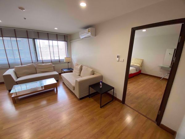 Picture of 2 bed Condo in Regent Royal Place 2 Lumphini Sub District C013700