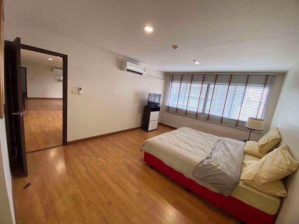 Picture of 2 bed Condo in Regent Royal Place 2 Lumphini Sub District C013700