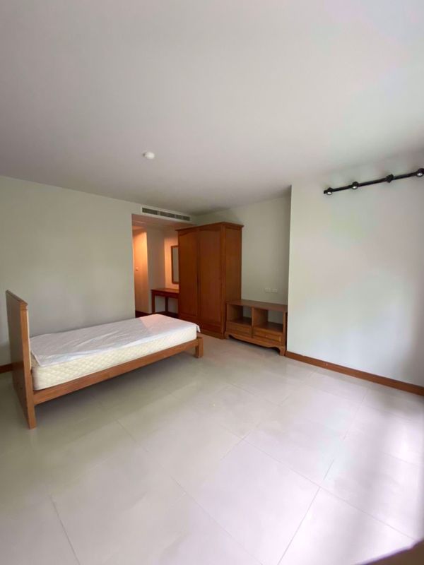 Picture of 2 bed Condo in Baan Thirapa Thungmahamek Sub District C013725