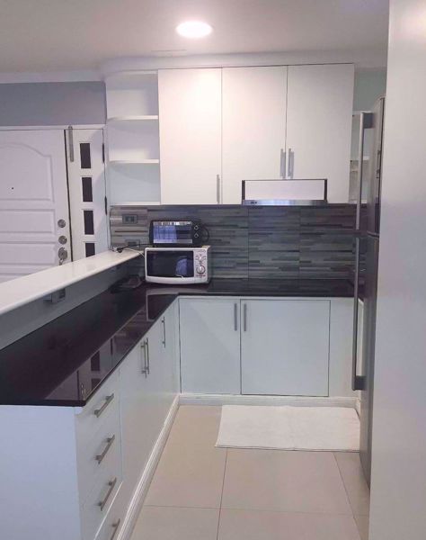 Picture of 2 bed Condo in Supalai Place Condominium Khlong Tan Nuea Sub District C013728