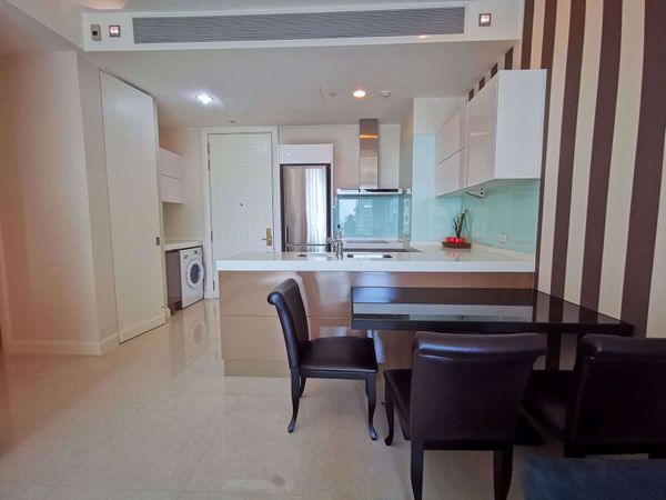 Picture of 2 bed Condo in Q Langsuan Lumphini Sub District C013745