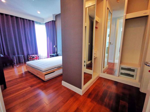 Picture of 2 bed Condo in Q Langsuan Lumphini Sub District C013745