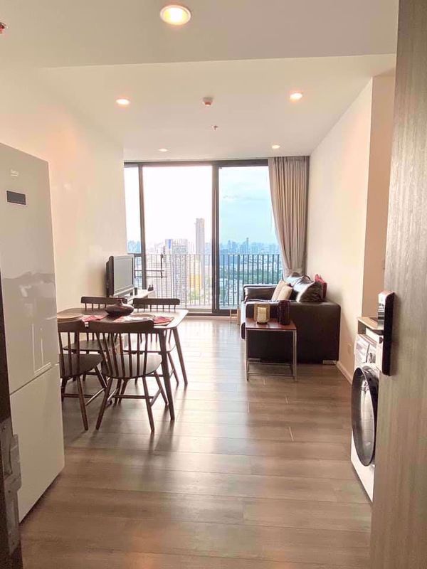 Picture of 2 bed Condo in Whizdom Essence Bangchak Sub District C013764