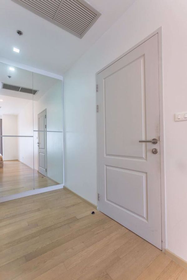 Picture of 1 bed Condo in Noble Refine Khlongtan Sub District C013773