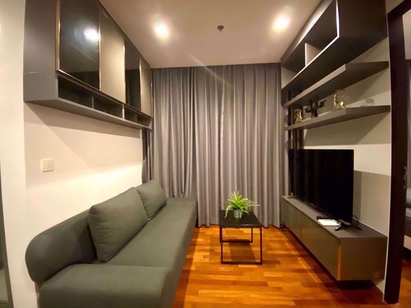 Picture of 1 bed Condo in Wish Signature Midtown Siam Thanonphayathai Sub District C013837