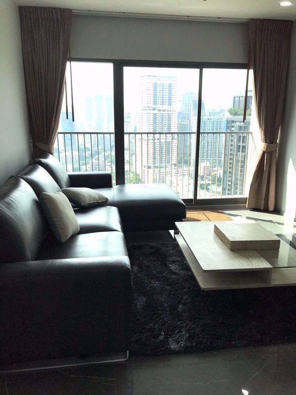 รูปภาพ 3 ห้องนอน Condo ในโครงการ Noble Remix Khlongtan Sub District C013845