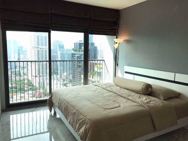 รูปภาพ 3 ห้องนอน Condo ในโครงการ Noble Remix Khlongtan Sub District C013845