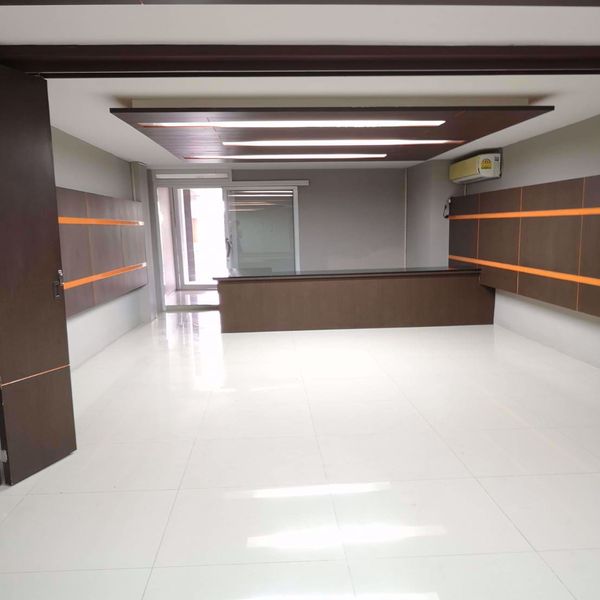 รูปภาพ 2 Room Office located in Bangchak Sub District O013859