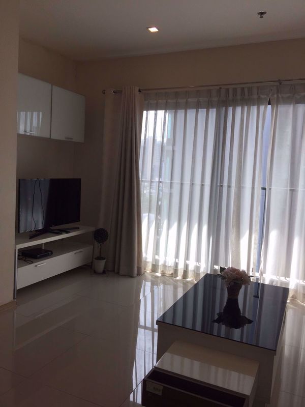 Picture of 1 bed Condo in Noble Remix Khlongtan Sub District C013863