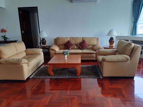 Picture of 3 bed Condo in Kanta Mansion Khlongtan Sub District C013909