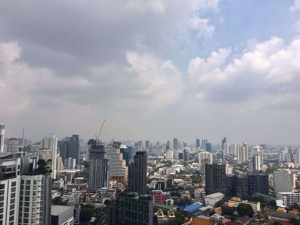 รูปภาพ 2 ห้องนอน Condo ในโครงการ Rhythm Sukhumvit 42 Phra Khanong Sub District C013914