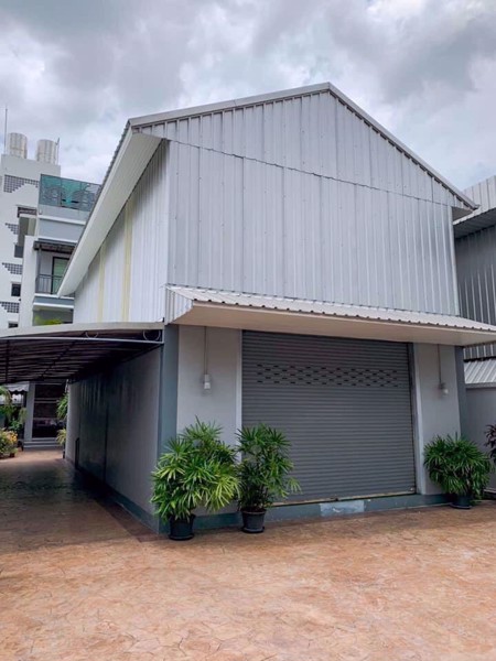 Picture of 5 bed House  Nongbon Sub District H013924