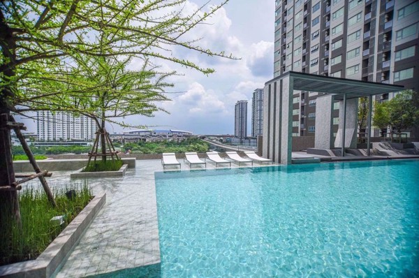 Picture of 1 bed Condo in Aspire Sathorn - Ratchaphruek Bangwa Sub District C014006