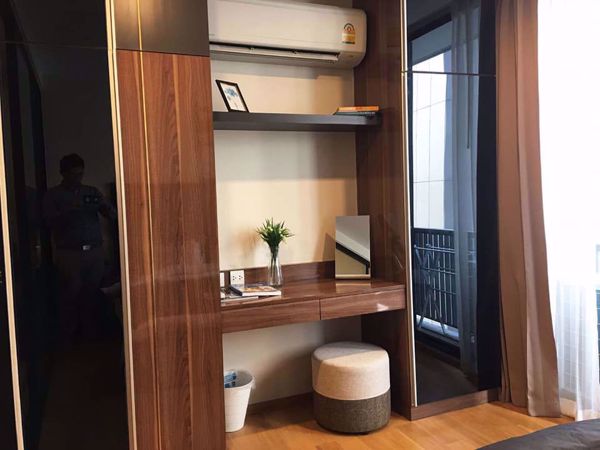 Picture of 1 bed Condo in Noble Revo Silom Silom Sub District C014011