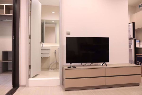 Picture of 1 bed Condo in Life Sukhumvit 62 Bangchak Sub District C014036