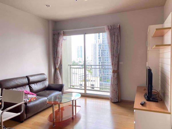 Picture of 1 bed Condo in Hive Sathorn Khlong Ton Sai Sub District C014079