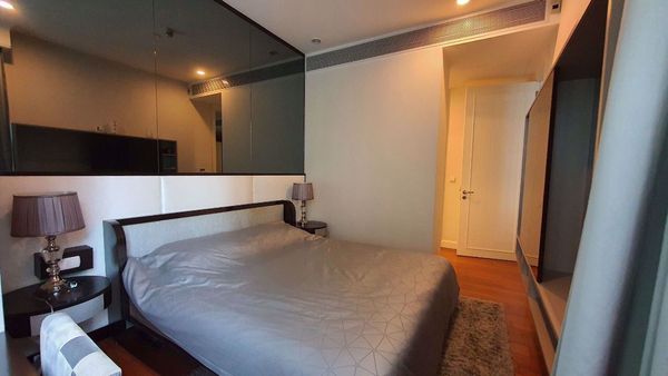 รูปภาพ 2 ห้องนอน Condo ในโครงการ Q Langsuan Lumphini Sub District C014095