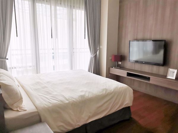 Picture of 2 bed Condo in Bright Sukhumvit 24 Khlongtan Sub District C014124