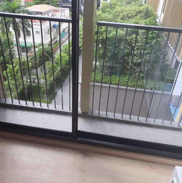 Picture of 2 bed Condo in Noble BE19 Khlong Toei Nuea Sub District C014142