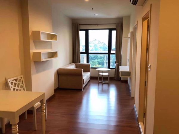 Picture of 1 bed Condo in The Crest Phahonyothin 11 Phayathai District C014150