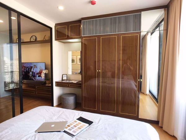 Picture of 1 bed Condo in Noble Revo Silom Silom Sub District C014207