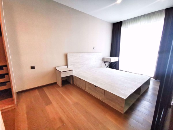 Picture of 1 bed Condo in Na Vara Residence Lumphini Sub District C014240