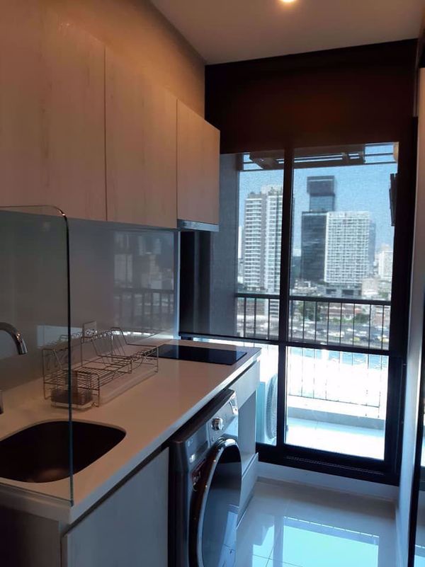 Picture of 1 bed Condo in Life Asoke Bangkapi Sub District C014256