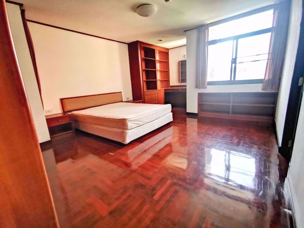 Picture of 3 bed Condo in Jamy Twin Mansion Khlong Toei Nuea Sub District C014269