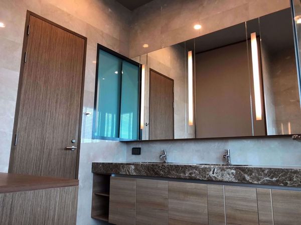 Picture of 3 bed Condo in The Parco Thungmahamek Sub District C014272