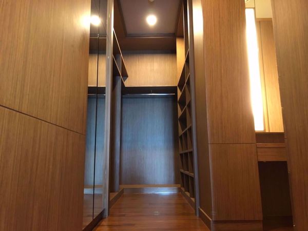 Picture of 3 bed Condo in The Parco Thungmahamek Sub District C014272