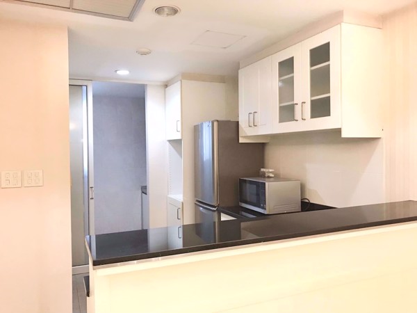 รูปภาพ 2 ห้องนอน คอนโด ในโครงการ Premier Condominium เขตคลองเตย แขวงคลองตัน C014273