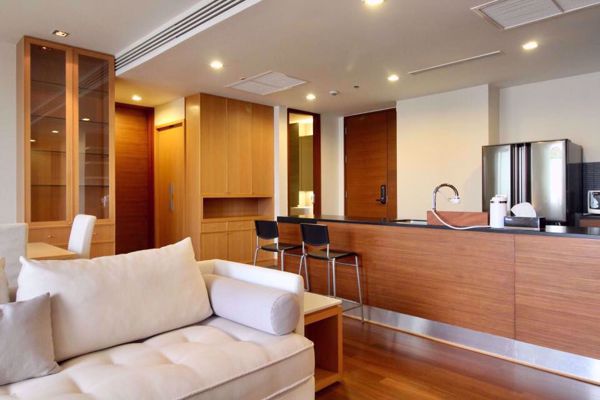 Picture of 3 bed Condo in Ashton Morph 38 Phra Khanong Sub District C014309