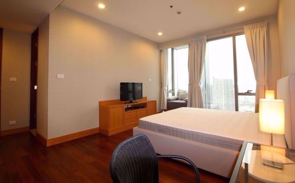 Picture of 3 bed Condo in Ashton Morph 38 Phra Khanong Sub District C014309